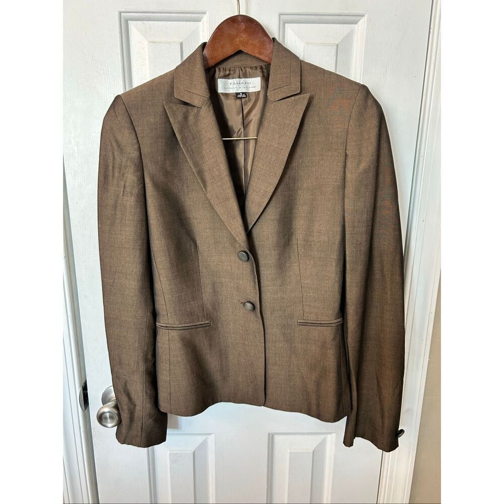 Tahari brown blazer size 4 stylish office wear work attire